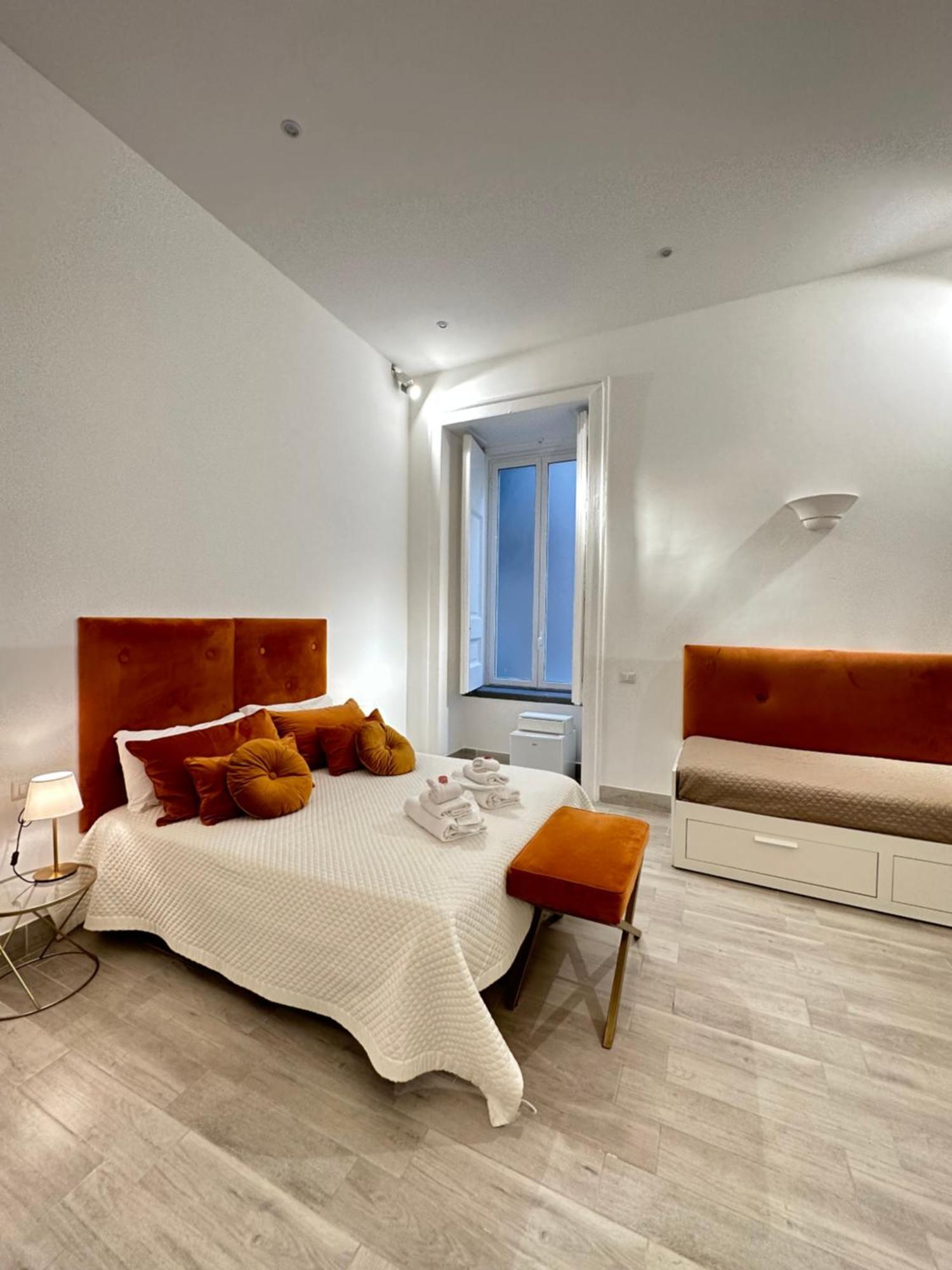 Maison M Napoli Boutique Rooms Luaran gambar
