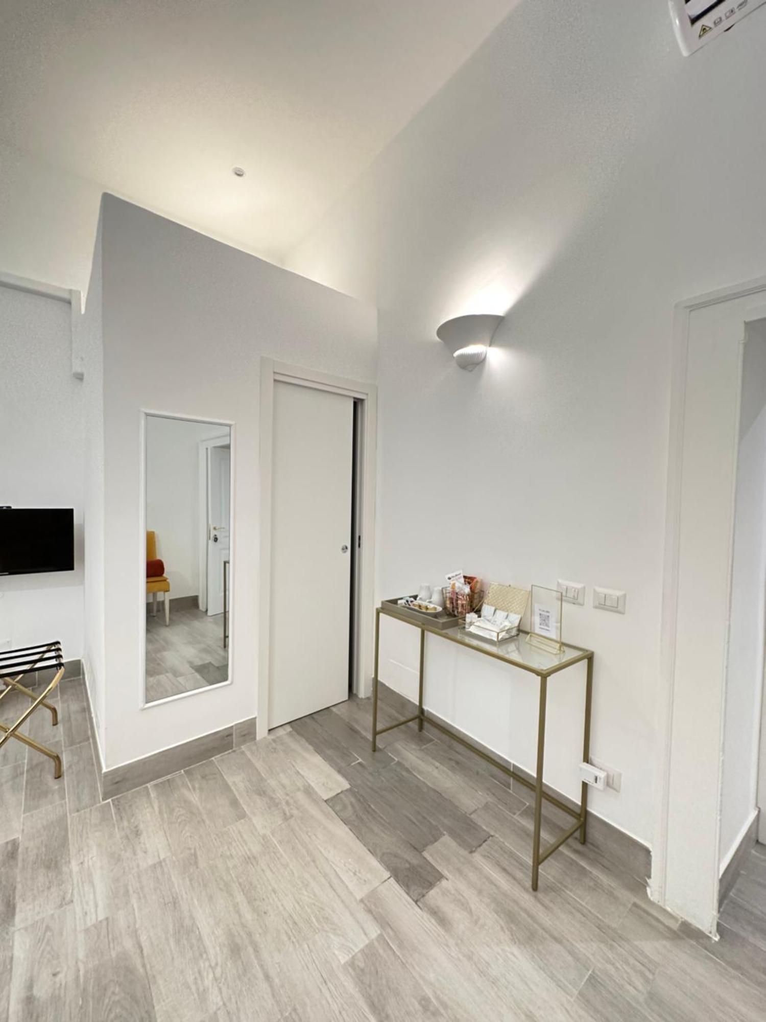 Maison M Napoli Boutique Rooms Luaran gambar