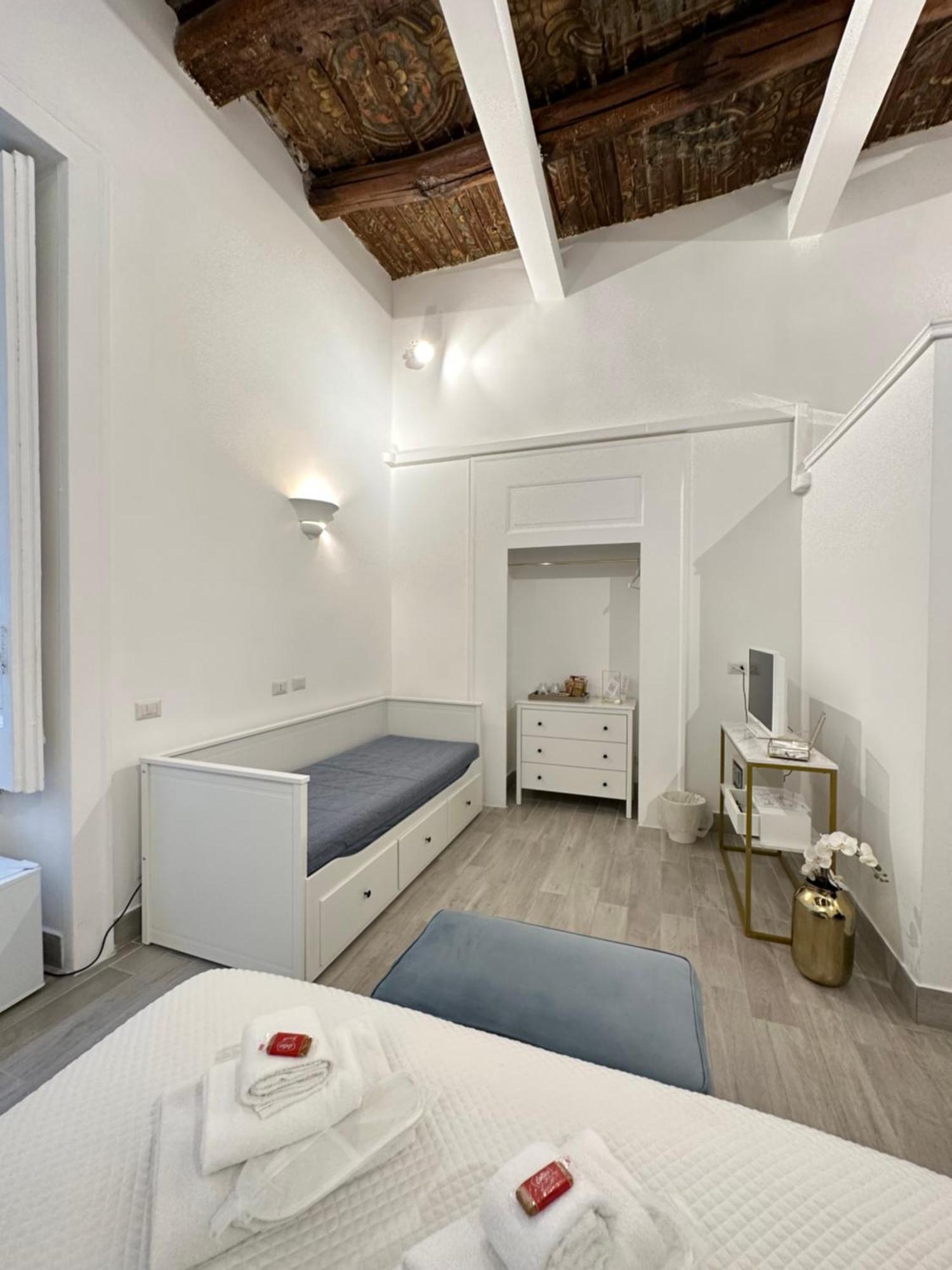 Maison M Napoli Boutique Rooms Luaran gambar