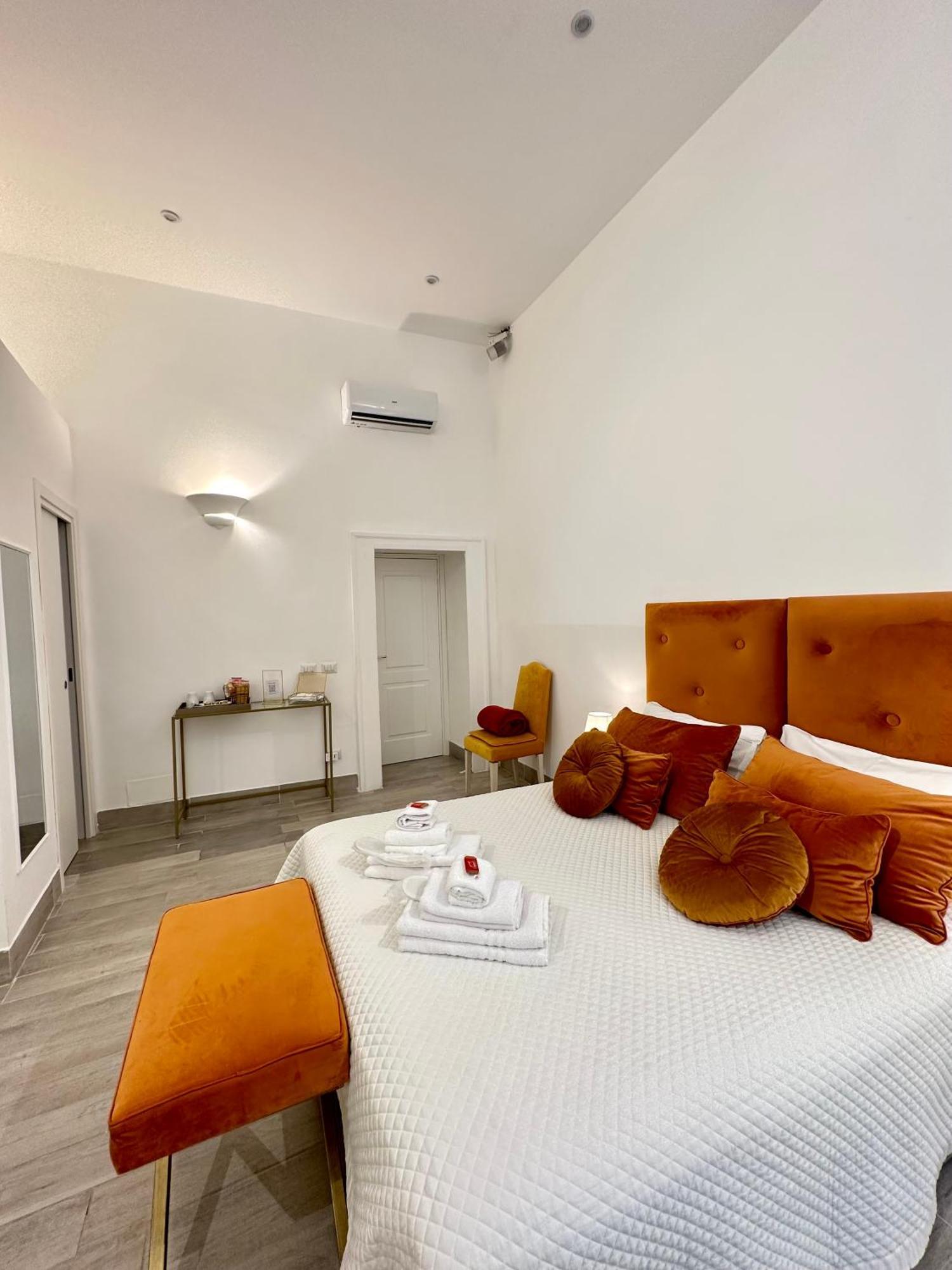 Maison M Napoli Boutique Rooms Luaran gambar